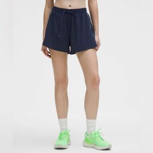 Lululemon Court Rival High-Rise Short 3"
Club Blue/White